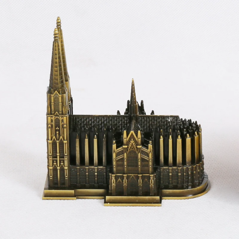 Cologne Cathedral Model Metal Antique Bronze Germany Kölner Dom Building Figurine World Famous Landmark Architecture Decoration