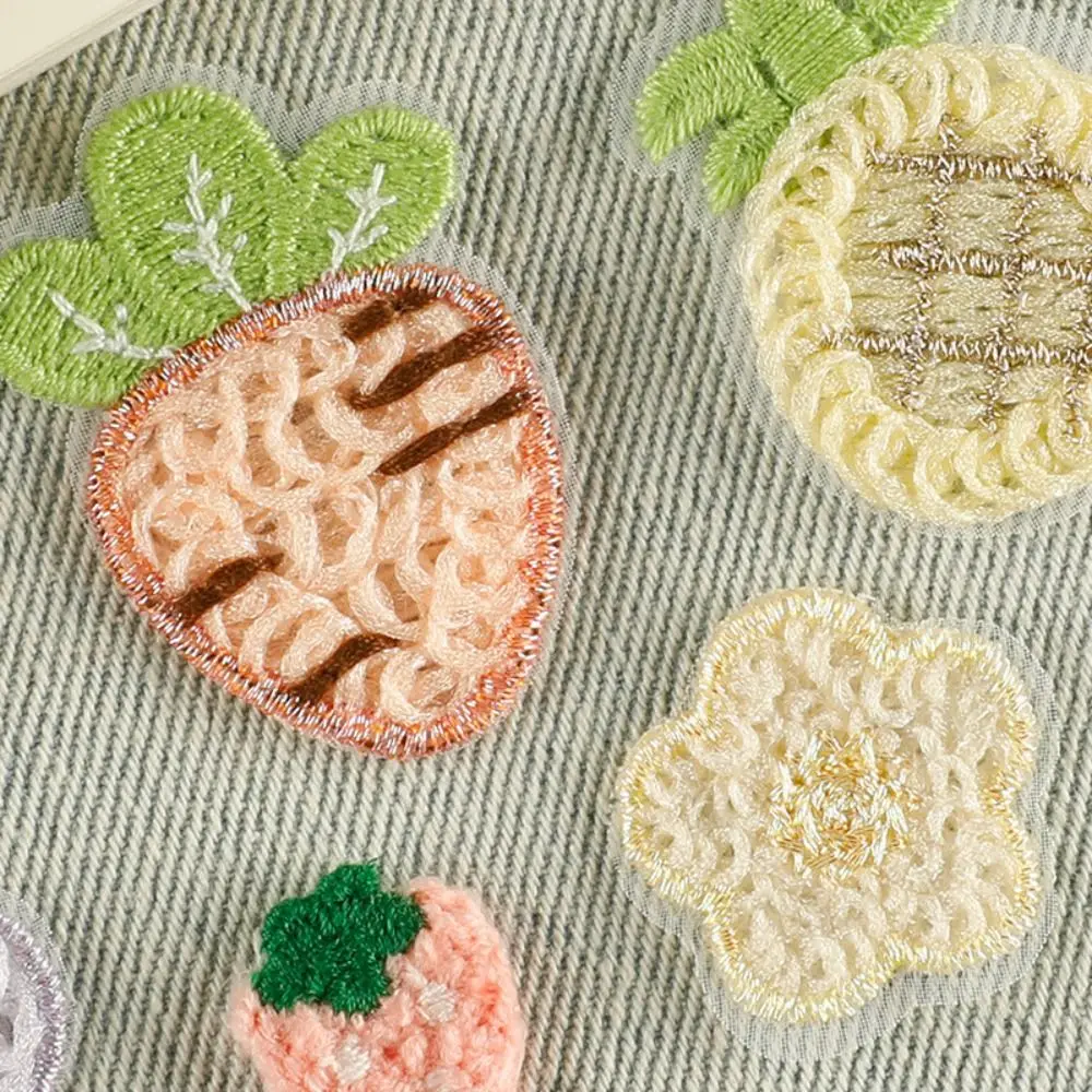 Tambalan Bordir Jahit Mode Tambalan Pakaian Aksesori Lencana Stroberi Hati Tambalan Pakaian Tambalan Lencana Pakaian Berbentuk Khusus