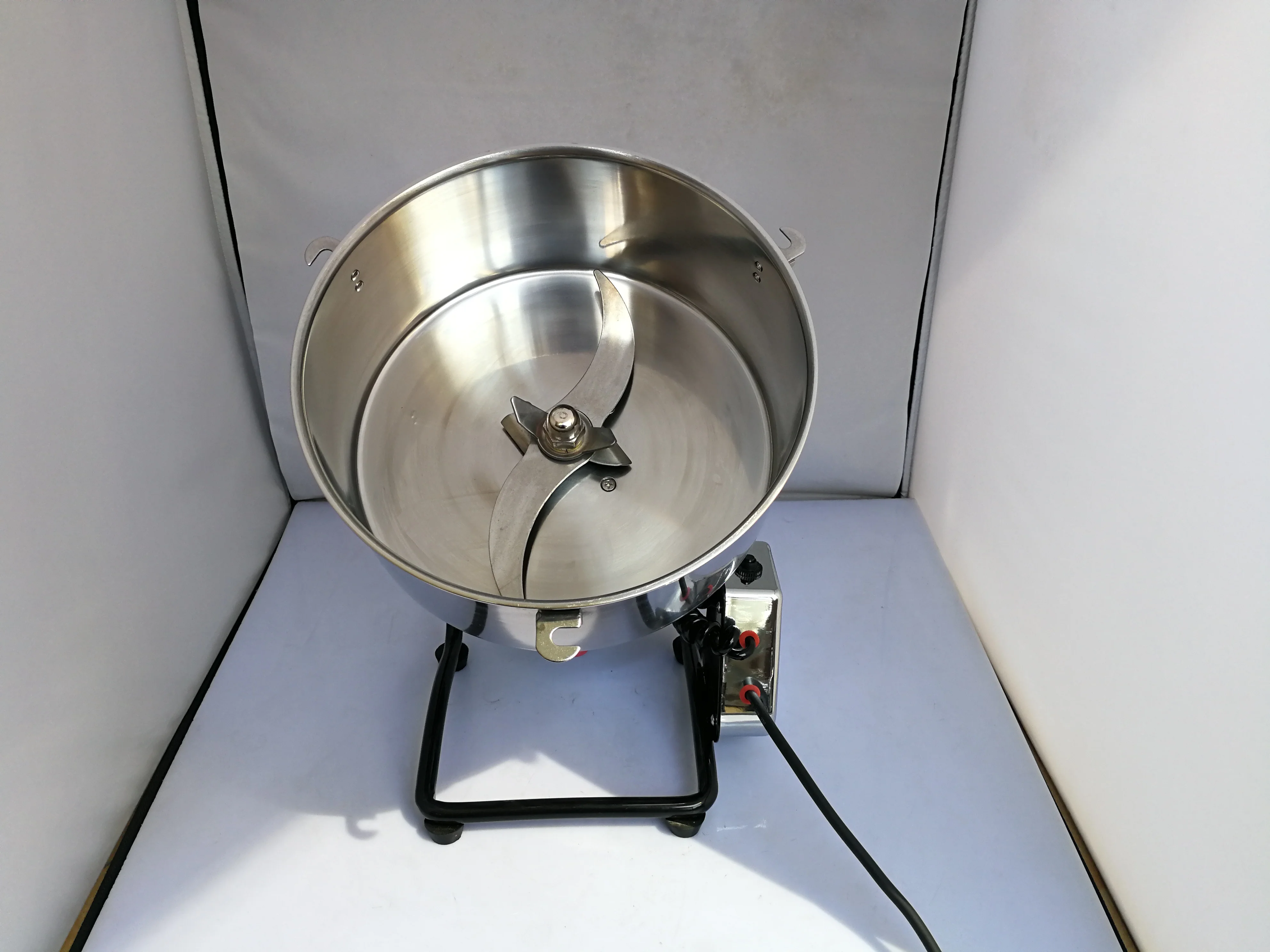 High-speed Electric Grains Spices grinder, Chinese medicine Cereals Coffee Dry Food powder crusher  Mill Grinding Machine 4500g