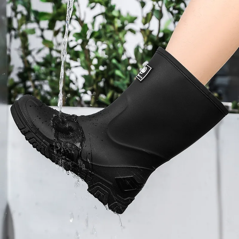 

Мужские дождевые ботинки большого размера, модные водонепроницаемые мужские ботинки для верховой езды на толстой подошве с противоскользящим покрытием, повседневная обувь, мужские кроссовки.