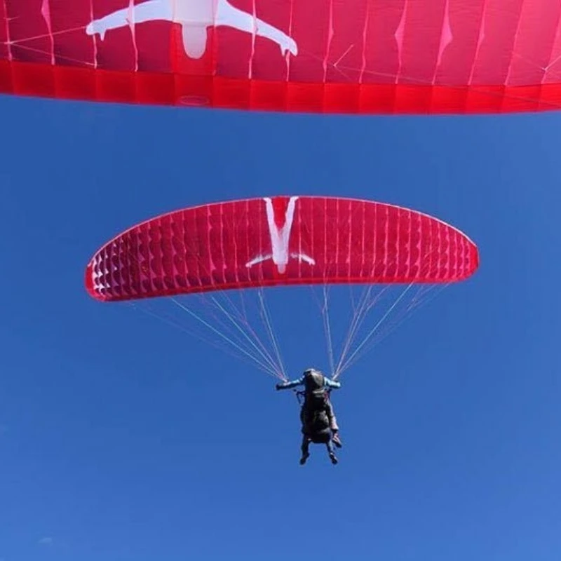 Single wing double paraglider Single wing double paraglider