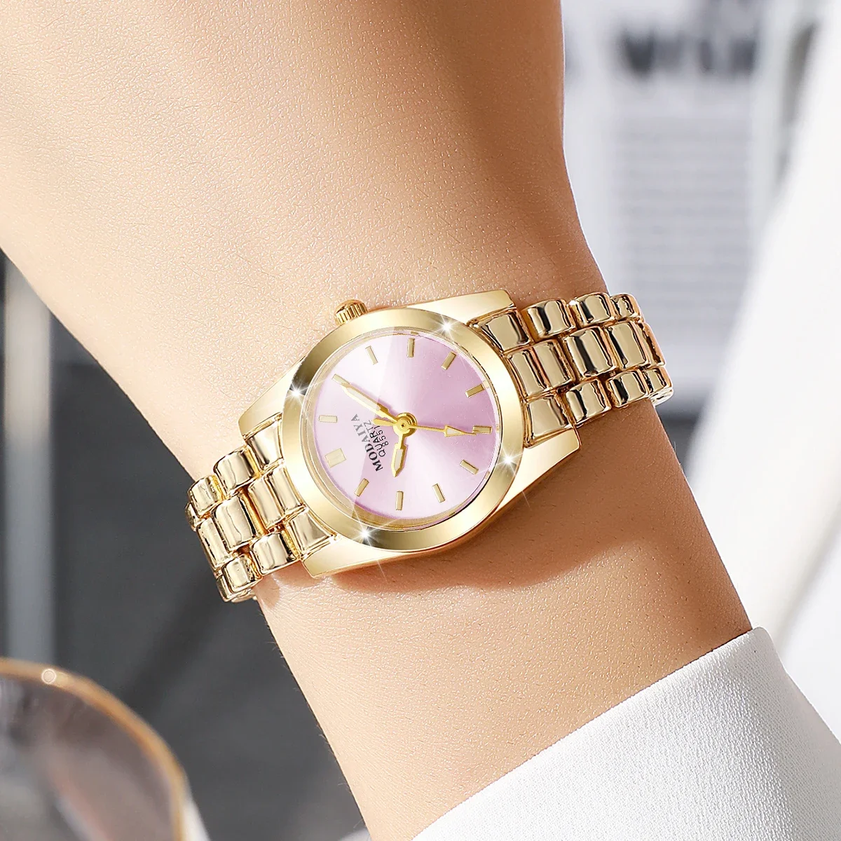 Fashion Golden Bracelet Strap Women Quartz Watch Ladies Pink Dial Dress Wristwatches Clock Gift Relogio Feminino（Without Box）