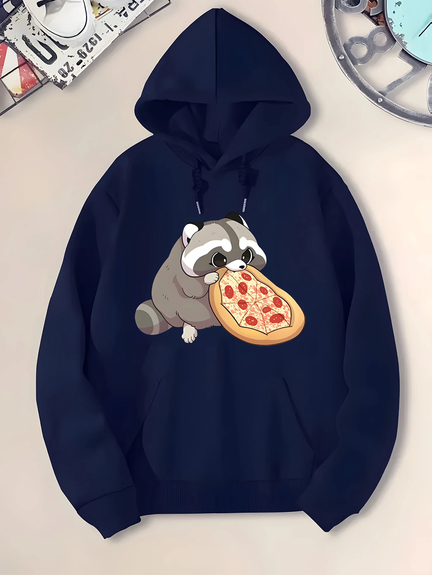 

Женская толстовка с рисунком «Милый енот-пицца» — темно-синий повседневный пуловер с карманом-кенгуру, мягкий и удобный, идеальный