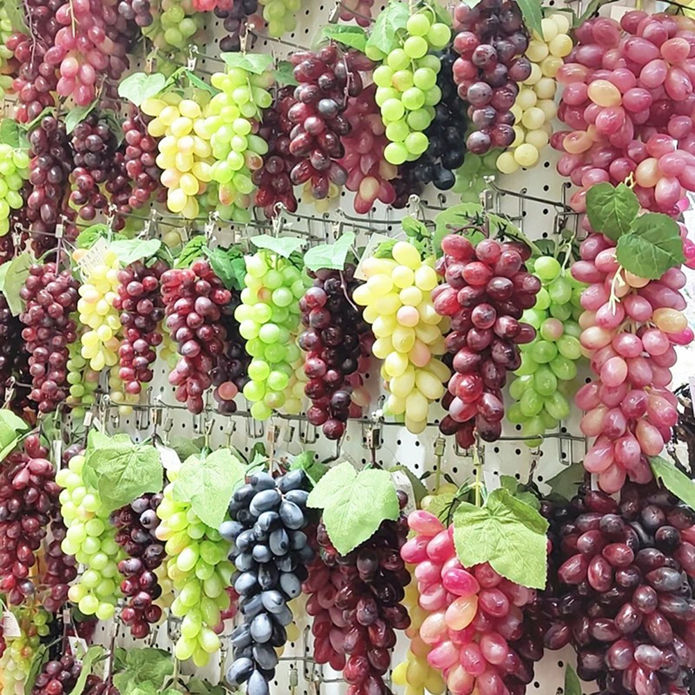 Simulation Grape String Artificial Fruit Decoration Hanging Plastic Grapes Fake Ornament with PVC Material for Home Decor