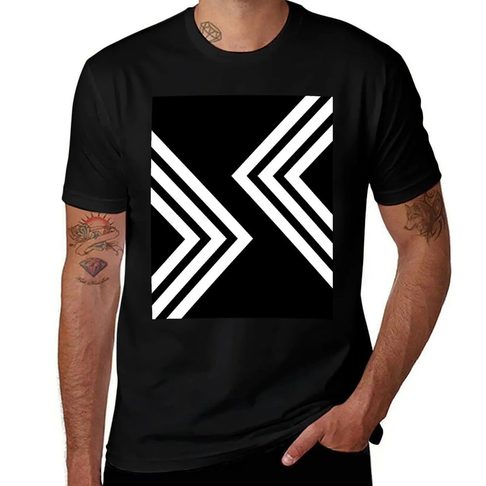 Black and White Chevron T-Shirt Basic Casual Short Sleeve Cotton Shirt T-Shirt