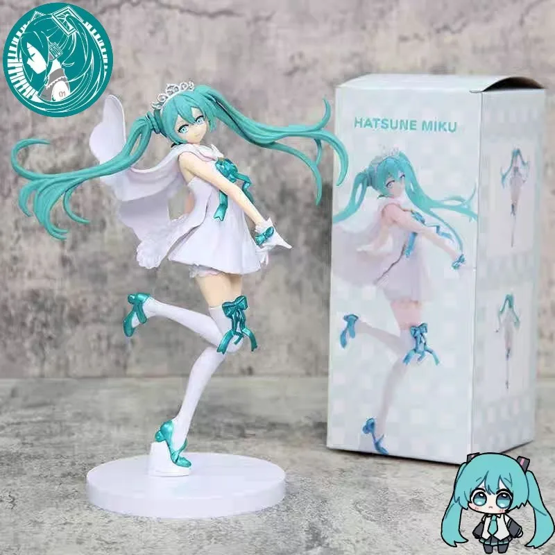 Sweet Hatsune Miku new cute creative anime doll figure model children's toys desktop fashion decoration ornaments holiday gifts