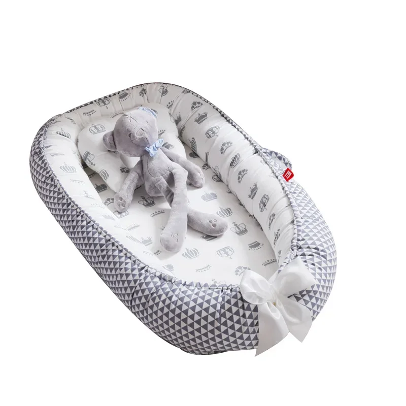 All-in-One Solution for Baby's Comfort and Safety with Pressure-Relieving Co-Sleeping Nest Washable Removable Pillow