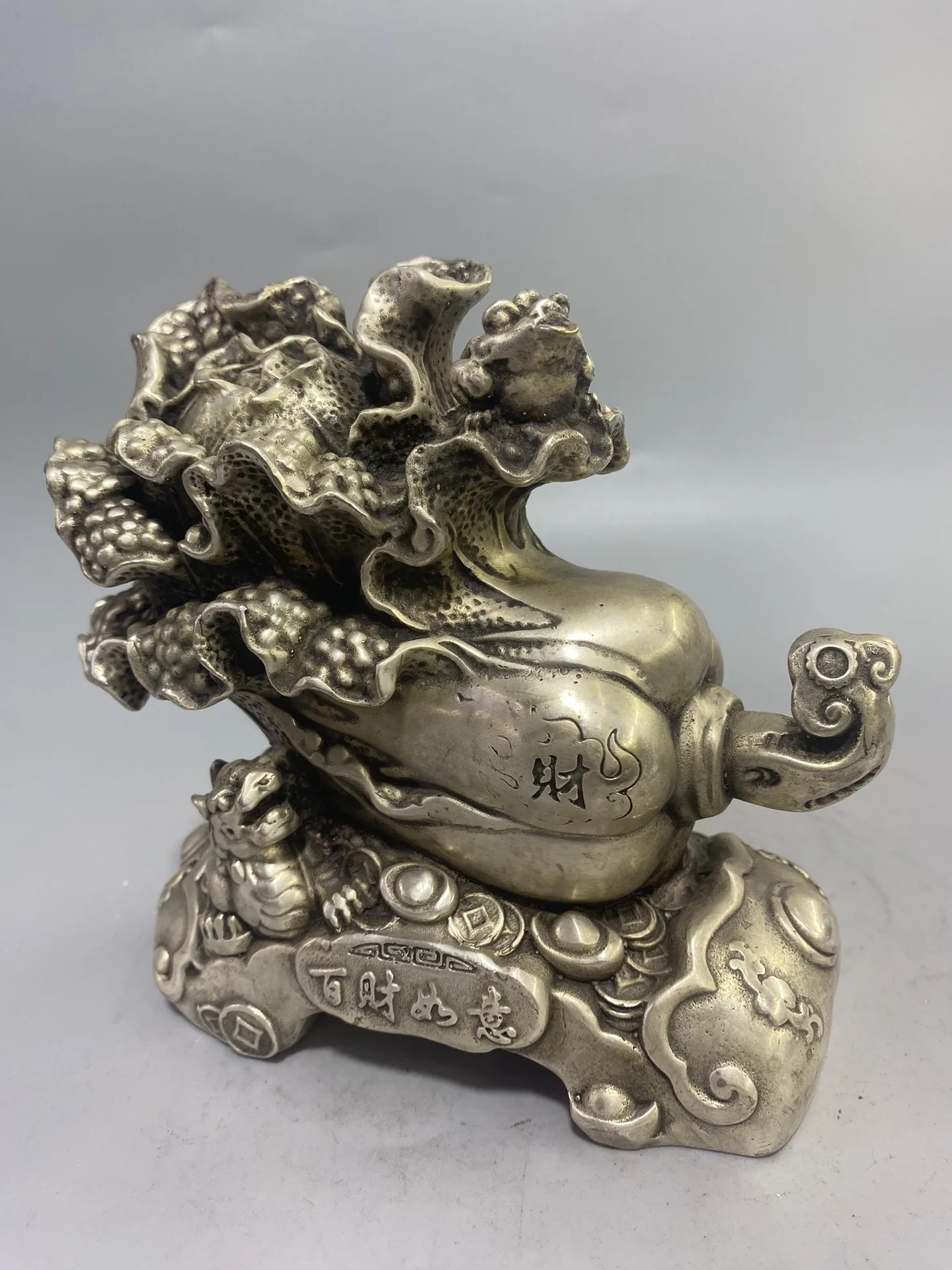Chinese White Copper Carved Cabbage Wealth Statue Ornaments Crafts