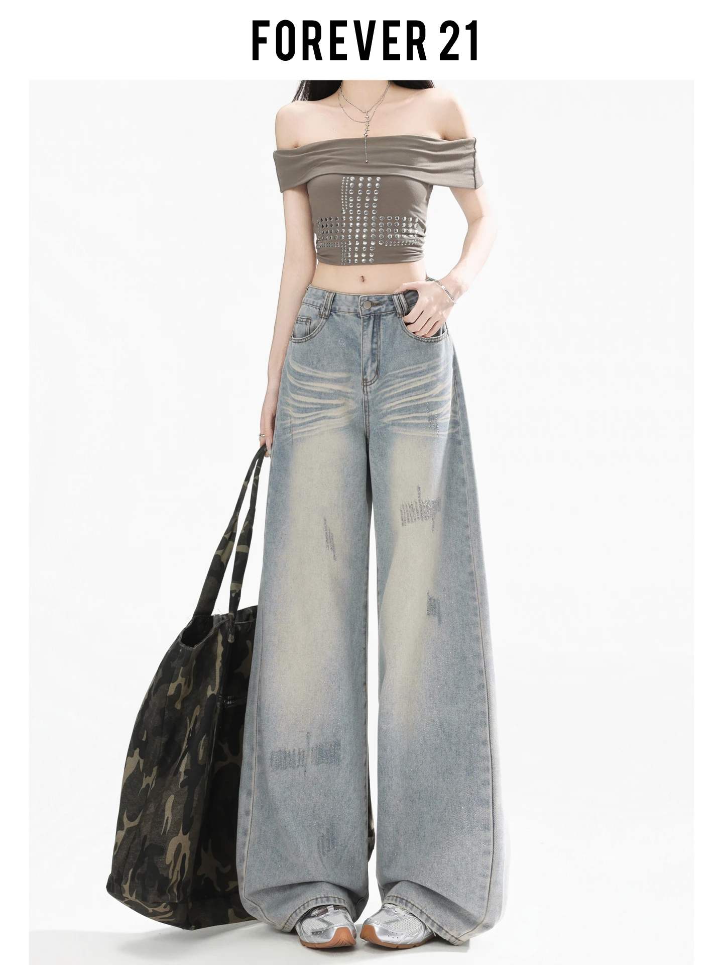 Calça Jeans Feminina de Cintura Alta com Strass Brilhante, Perna Larga, Caimento Solto, em Denim de Seda Azul - Nova Chegada Forever 21 Estilo Retrô Americano