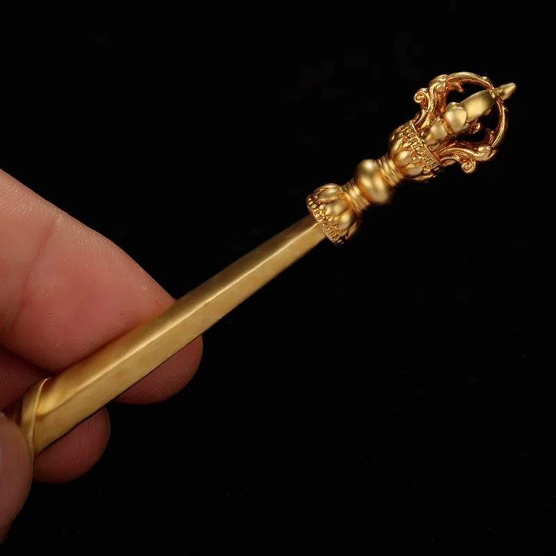 Pure copper Manjushri sword pendant, exquisitely crafted, suitable display on a desk or for home decoration