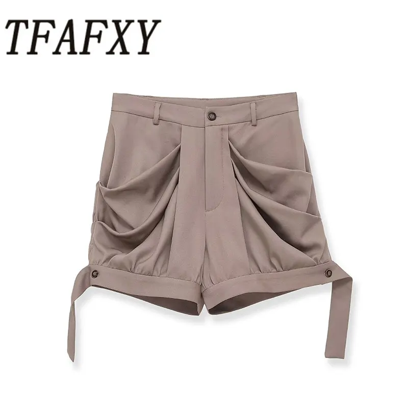 TFAFXY 2026 Summer Vintage Chic Office Lady Pleated Shorts Zipper Pockets Shorts Fashion Commute Women Shorts