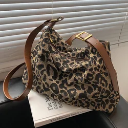 Bolsos de hombro casuales para mujer, bolso Hobo de lona de leopardo, bolsos de mensajero de gran capacidad, bolso cruzado suave para mujer