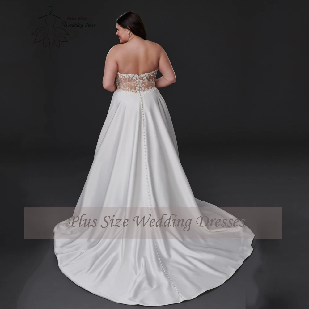 Simple Wedding Dresses Plus Size Sweetheart Neck Sleeveless A-Line Bride Gowns Back Illusion Sweep Train Satin Vestido De Noiva