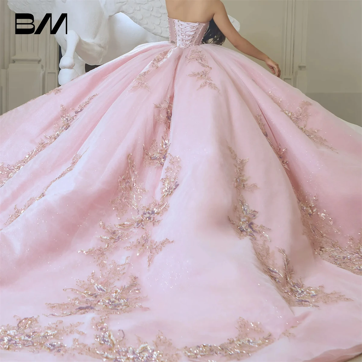 Baby Pink Romantic Sweet 15 16 Dress 2025 Ballgown Quinceanera Dresses Luxury Beaded Cocktail Dresses Party Gown