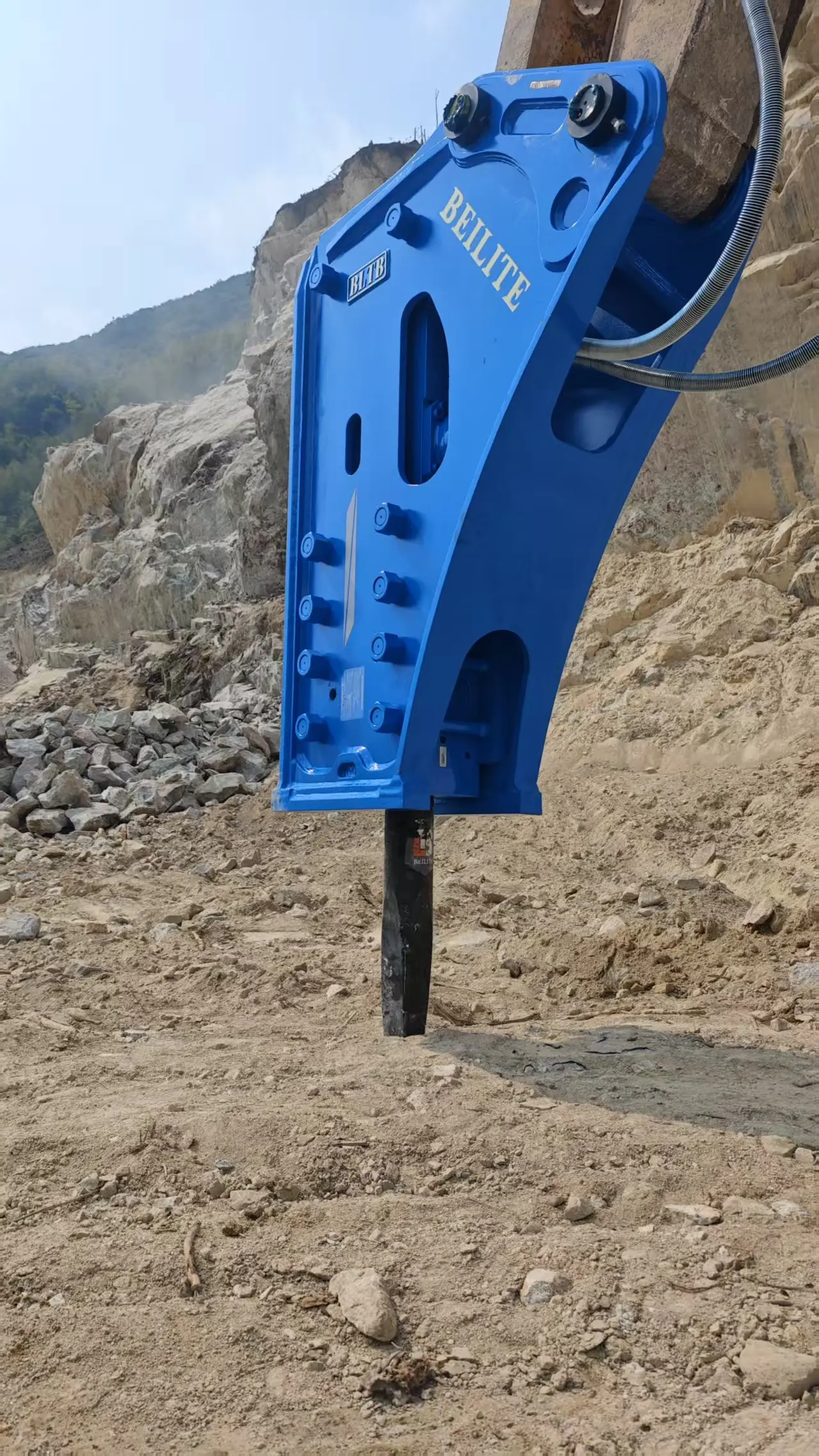 قواطع هيدروليكية BLT-175 لحفارات Hy undai R450 Sumitomo SH460 40-50T قواطع هيدروليكية كبيرة لتشذيب سد الطاقة الكهرومائية