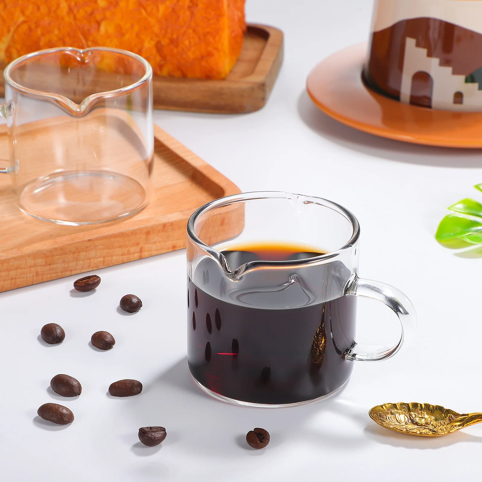 

2Pcs Glass Coffee Mugs High Borosilicate Espresso Cups Clear Small Glass Pitchers Double Spout Pouring Kitchen Bar Mugs