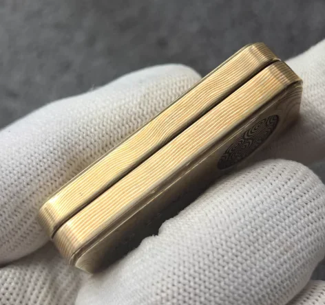 GD Tang Dou EDC Square Candy Brand Promotion GD Copper Horse Square Candy B Fingertip Gyroscope Stress Relief Toy