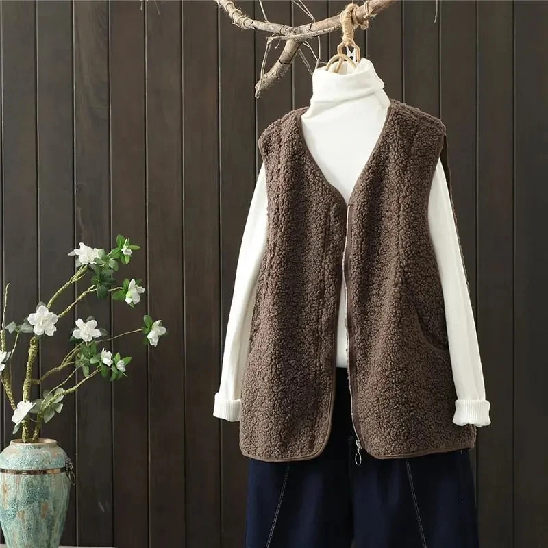 

Winter Ladies Loose imitation cashmere vest coat Simple fashion Sweet elegant thick jacket Ladies casual warm sleeveless coat