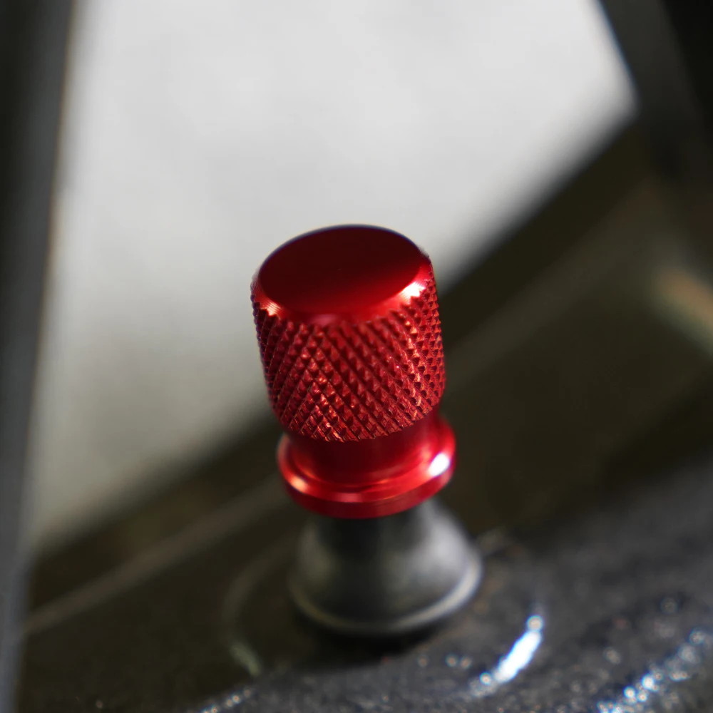 

For Ducati Diavel Superleggera V4 V2 Scrambler MONSTER 959 1199 1299 Panigale 848 /EVO 1198/S/R Motorcycles CNC Tire Valve Caps