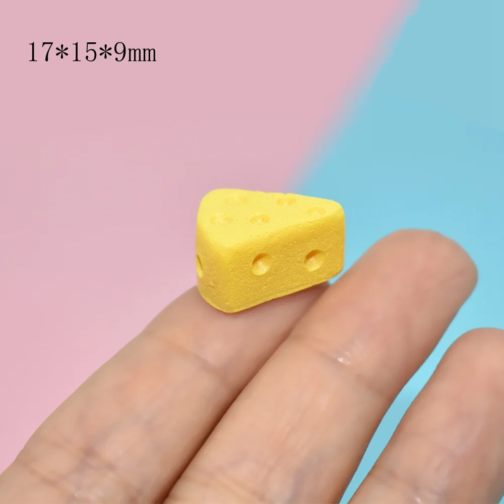 10 teile/beutel Harz Simulation Käse Kuchen DIY Lebensmittel Spielen Zubehör Mini Desserts Nette Ornaments Spielzeug für Kinder Kinder Spielzeug