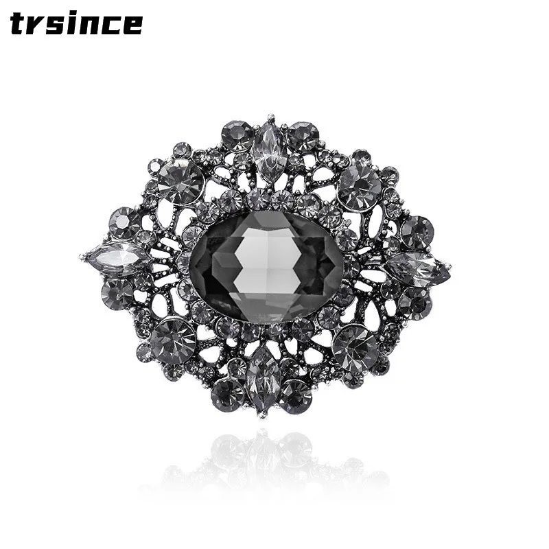 New Design Autumn and Winter Heavy Industry Luxury High-end Gem Baroque Brooch Woman Retro Palace Style Gorgeous Crystal Brooch