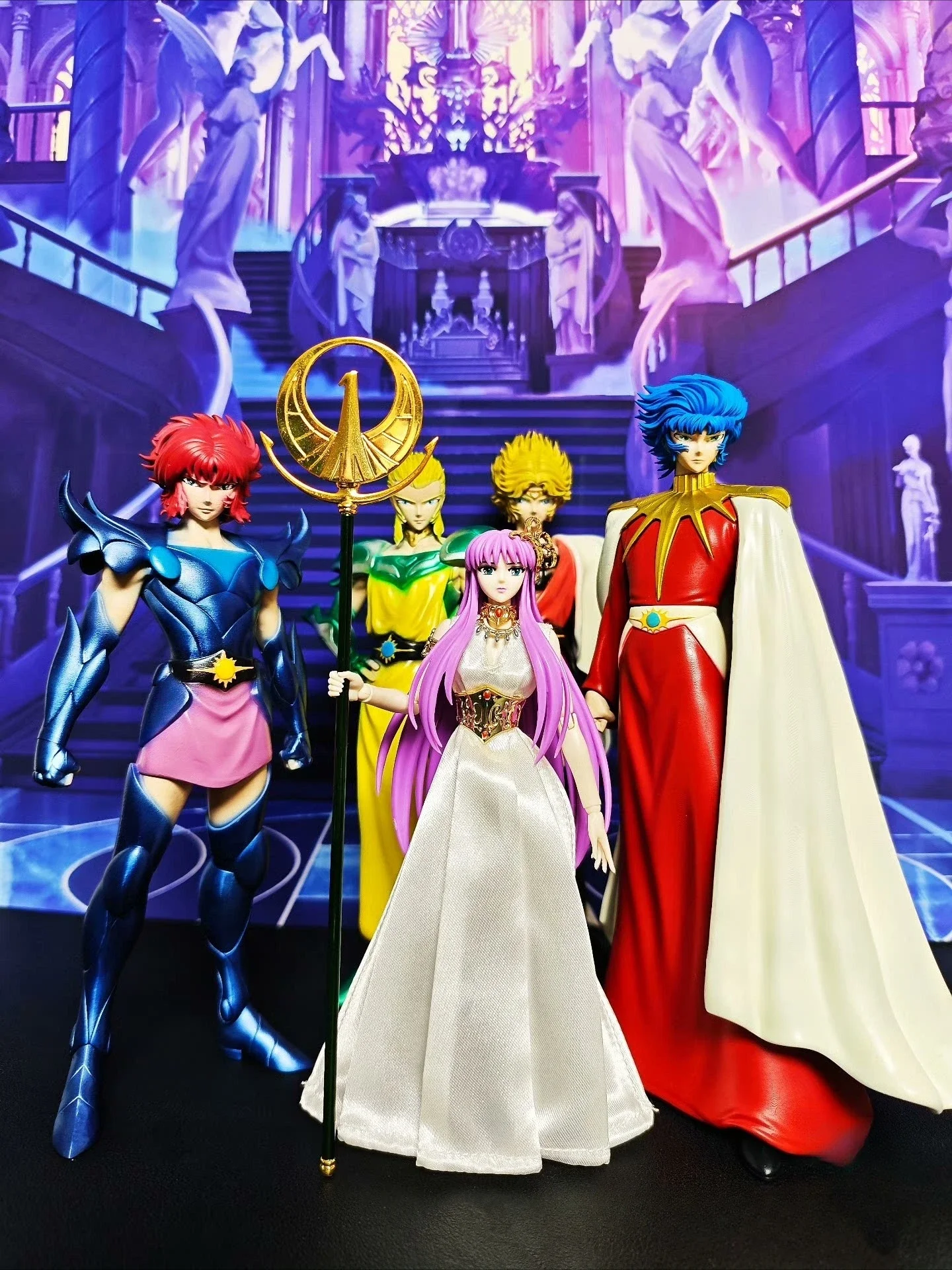 

Rare Model Saint Seiya Abel and His Coronis Saints: Aldoras of Carina, Berenike of Coma Berenices, Jaoh of Lynx Statue Figures
