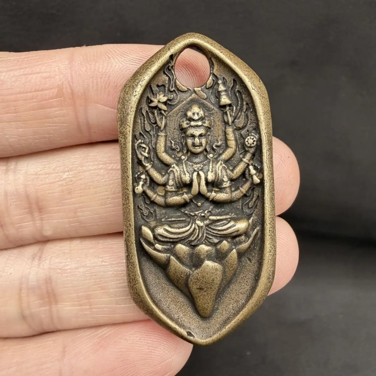 Tibet Tibetan Cundi Bodhisattva guanyin god amulet Statues Figurines Lucky Ornaments Home Decoration gifts
