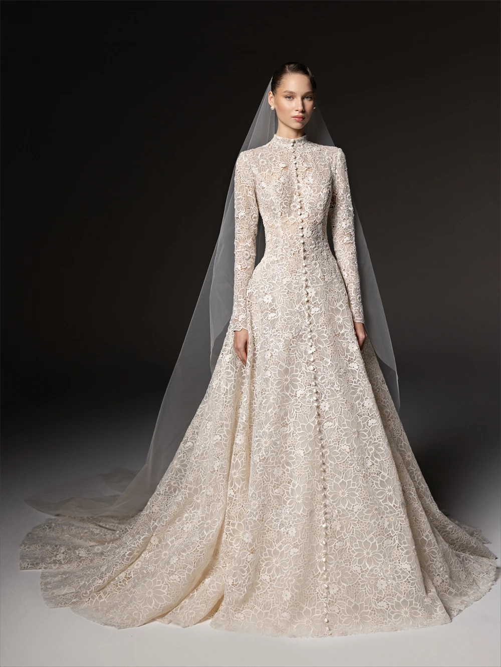 تخصيص حالمة العاج الدانتيل زي العرائس الكلاسيكية س الرقبة طويلة الأكمام فستان الزفاف الرسمي ألف خط ذيل شابيل Vestido De Novia #1