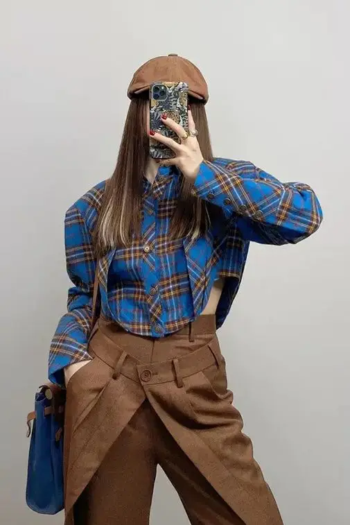 

Gagarich Plaid Shirt Women 2025 Spring New Design Sense Niche French Chic Long Sleeved Shirt Retro Versatile Blouse Top