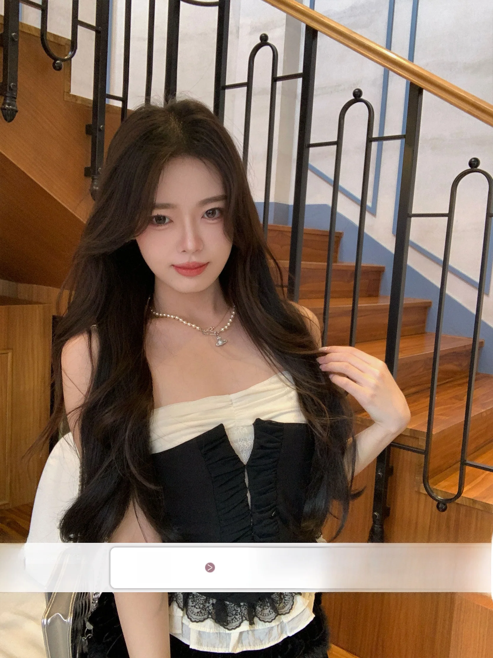 

Комплект из двух предметов Dearhua: кружевное платье с цветочным узором, бархатом и отделкой из кроличьего меха, с воротником-халтер, женская весенняя модная коллекция, серия кружевных изделий