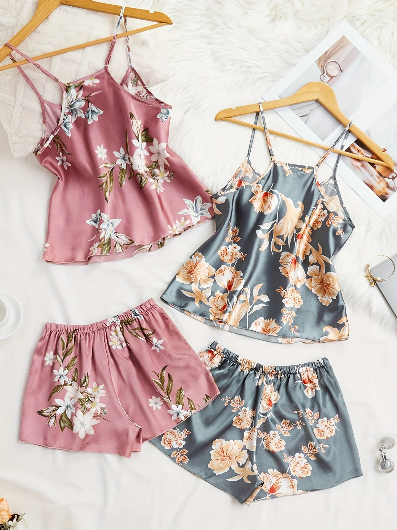 

Женская пижама [Повседневный пижамный комплект] 4 шт. Женский сексуальный пижамный комплект с принтом | Майка с круглым вырезом и шорты для весенне-летней пижамы