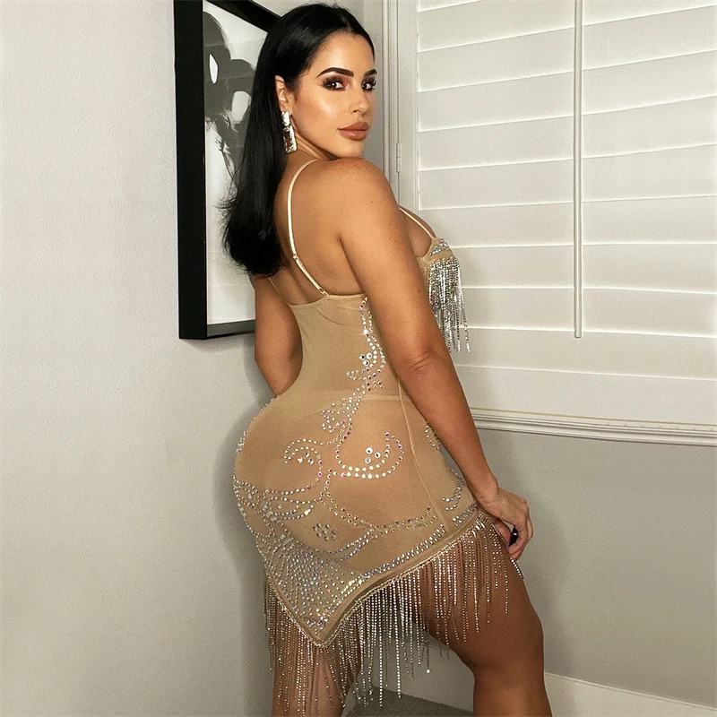 Sparkly คริสตัลเพชรชุดวันเกิดผู้หญิง Party Night ตาข่าย Sheer สปาเก็ตตี้พู่คริสต์มาสพรหม Bodycon Club Dresses