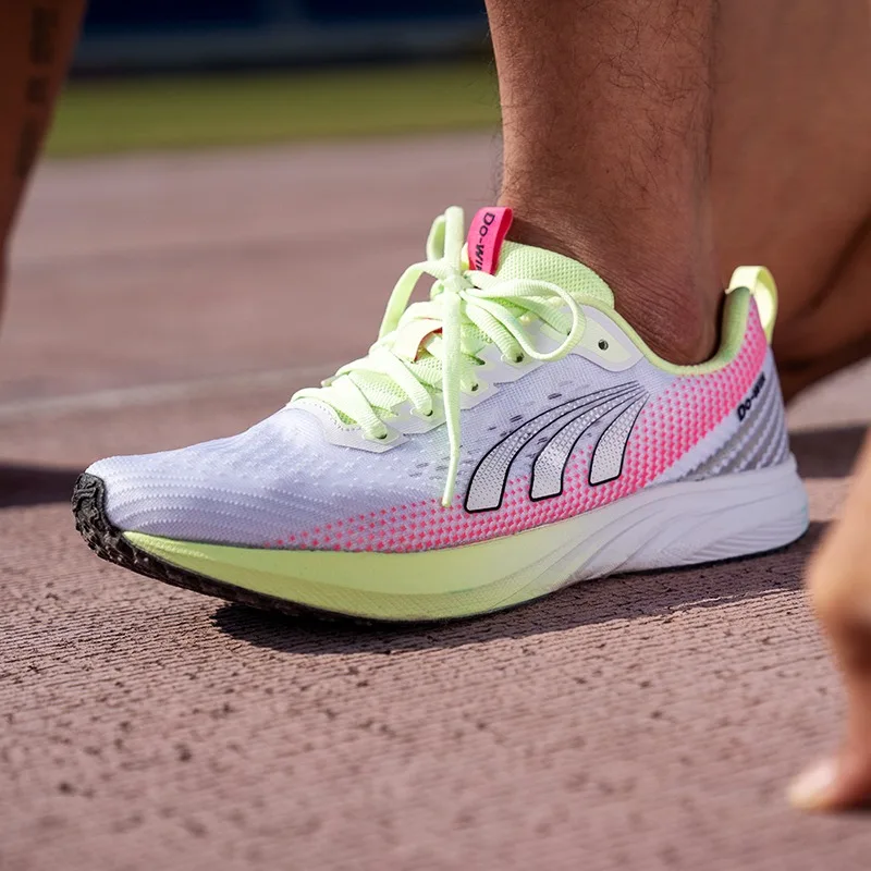 2026 New Sport Shoes Men Women Good Quality  Walking Jogging Shoes Unisex Carbon Plate Running Shoe Couples Training Shoe
