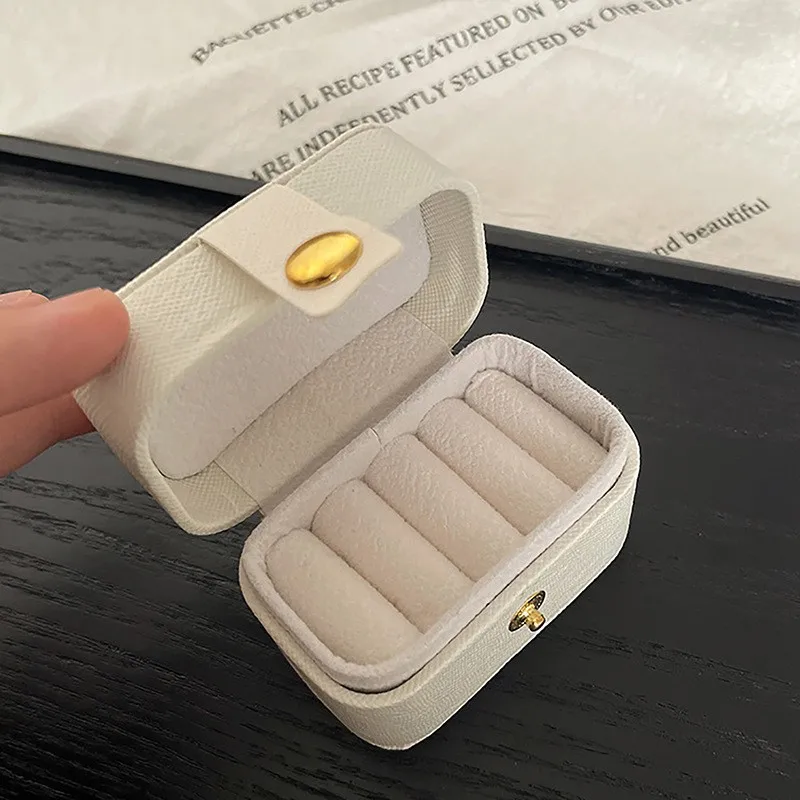 Mini Portable Small Jewelry Storage Bag Travel Simple Leather Ring Necklace Earrings Storage Organizer Earring Necklace Holder