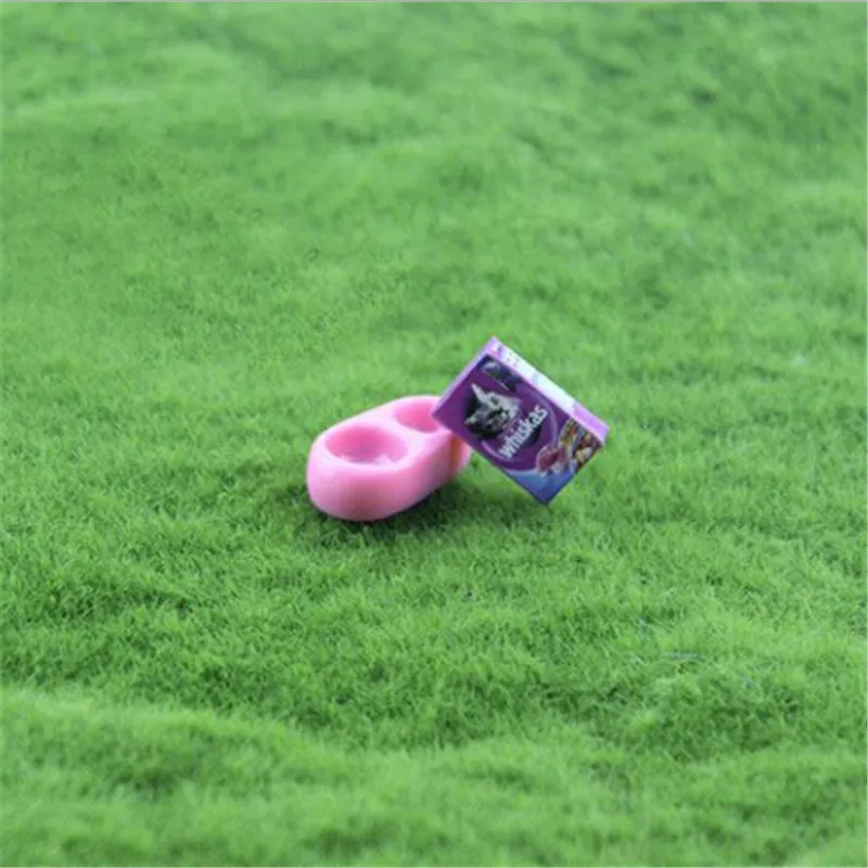 Mini chien chat nourriture pour animaux de compagnie avec plaque Simulation meubles modèle jouets pour poupée accessoires décoration 1/12 maison de poupée Miniature 1 pièce