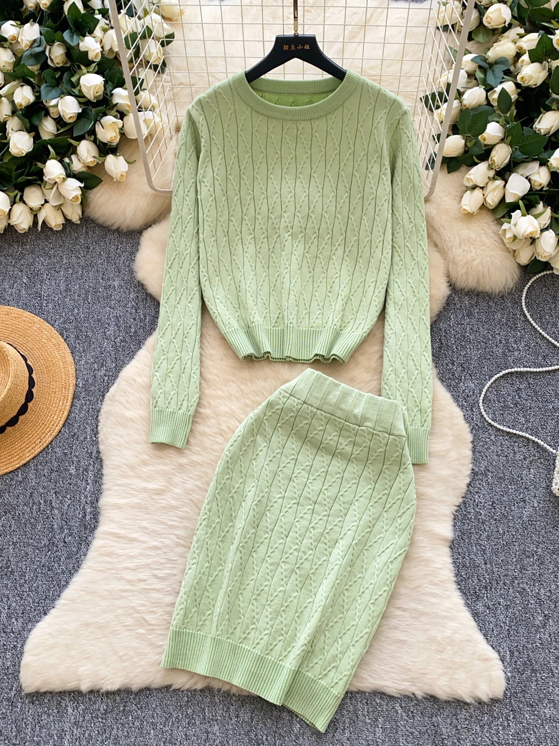 

Ladies Knitted High Waist ort Skirt And Long Sve Top Set Simple Sle round Ne Casual Faion Autumn Wear Two Piece Set