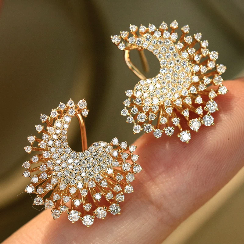 LUOWEND 100% 18K Yellow Gold Earrings Luxury Elegant Design 1.20carat Real Natural Diamond Hoop Earrings for Women Fine Jewelry