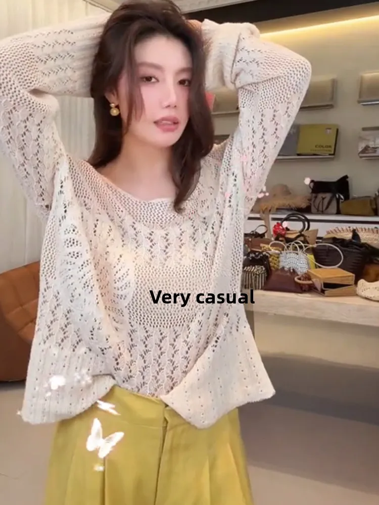 

French Sle Loose Fit Long Sve Knitted Hollow out Design Comfortable Commute Top Hooked Flower Design Slimming Effect