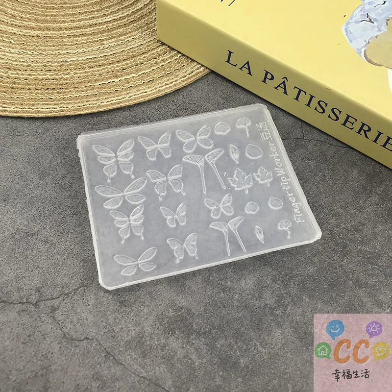 Forma Silikonowa 3D Motyl Wysoka Przezroczystość Dekoracja Paznokci DIY Szablon Silikonowy do Paznokci