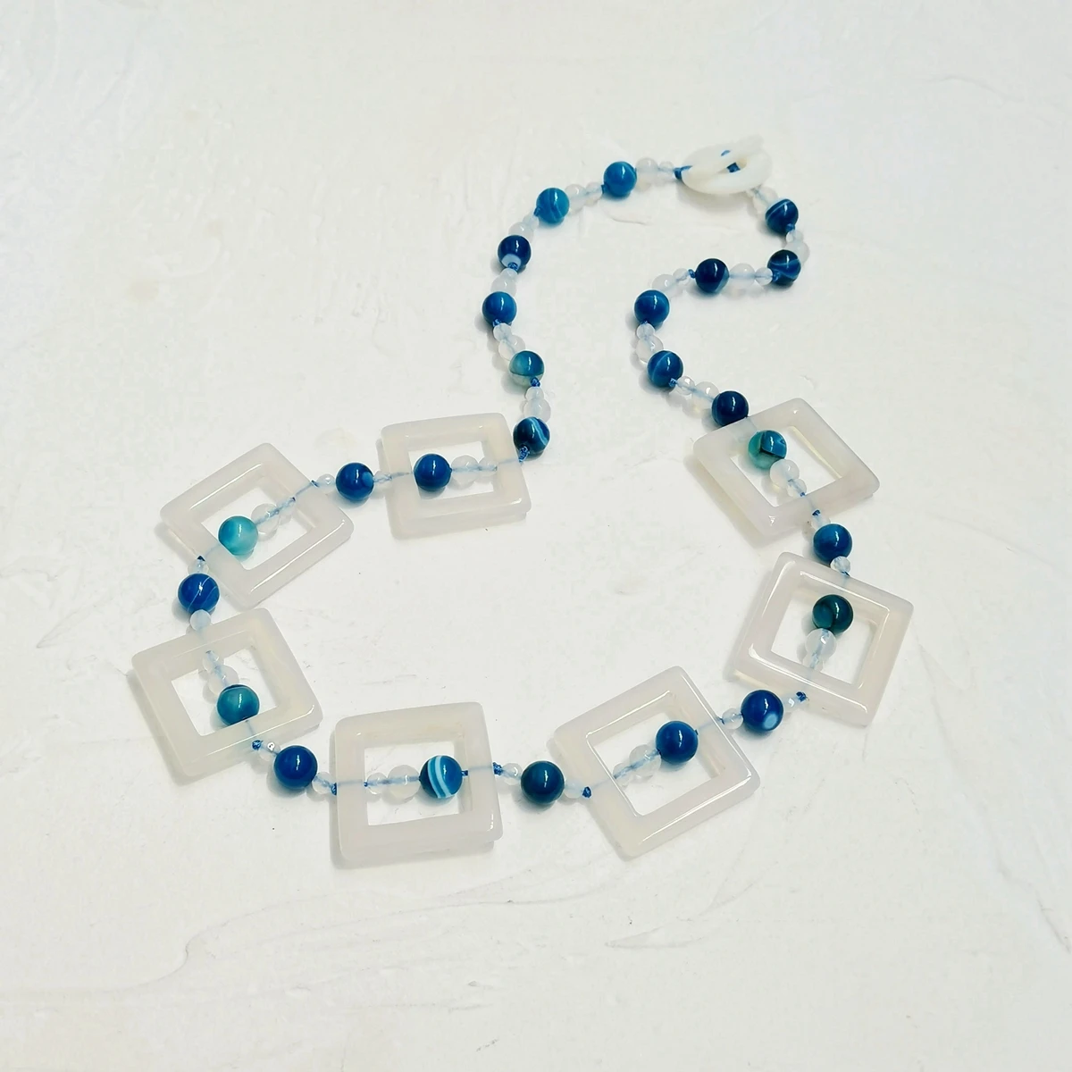 Lii Ji White Blue Women Necklace 59cm Agates Stock Sale Jewelry Gift