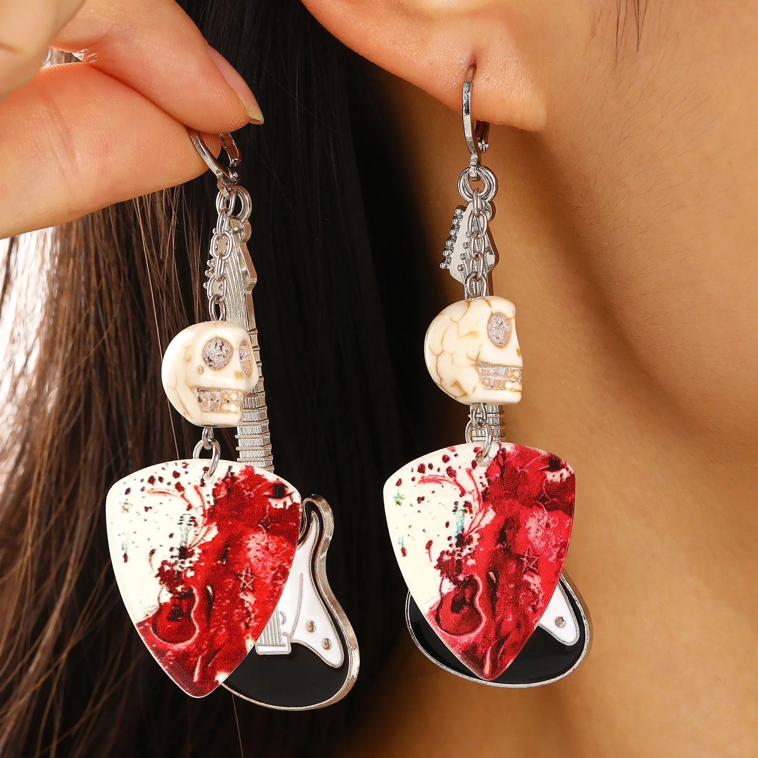 Halloween Gothic Skull Dangle Earrings for Women Guitar Pick Pendant Earring Punk Personality Rock Party Fashion Jewelry Gift