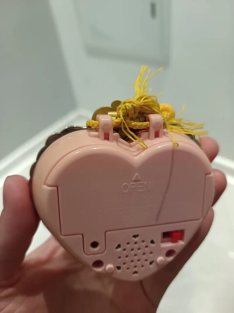 متوفر في المخزون جهاز تحويل Usagi الأصلي بحار القمر المباشر من بانداي اليابان للهدايا