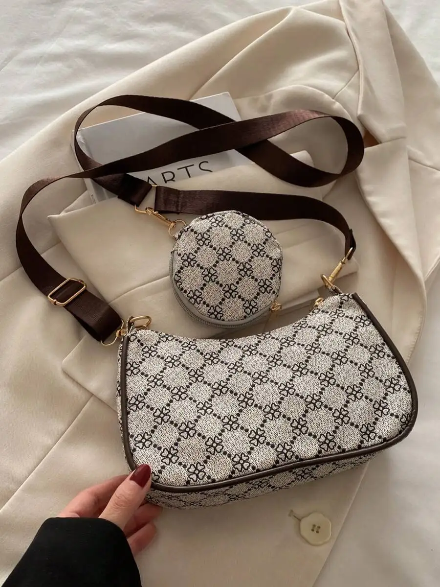 

Сумка-кроссбоди с цветочным узором в клетку и кошельком для монет в тон