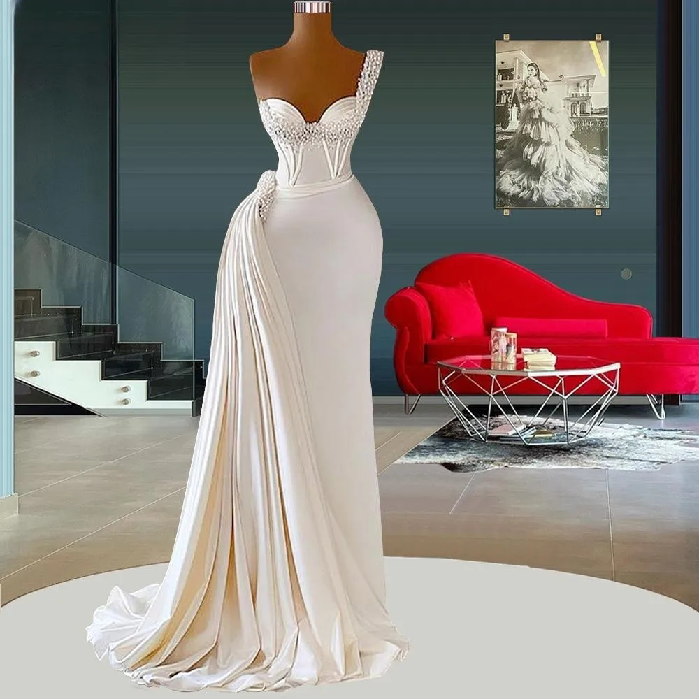 

Women Prom Dresses Mermaid One-shoulder Pearls Long Prom Gown Saudi Arabia Dubai Black Girls Evening Dresses Robe De Soiree