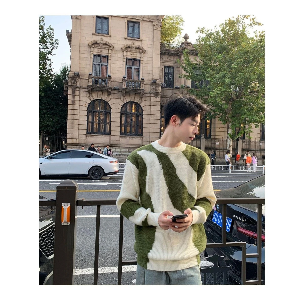 

Slim Fit round Ne Knitted Sweater Men's Faion Brand New Autumn Winter Base irt Soft Polyester Casual Long Sve Top