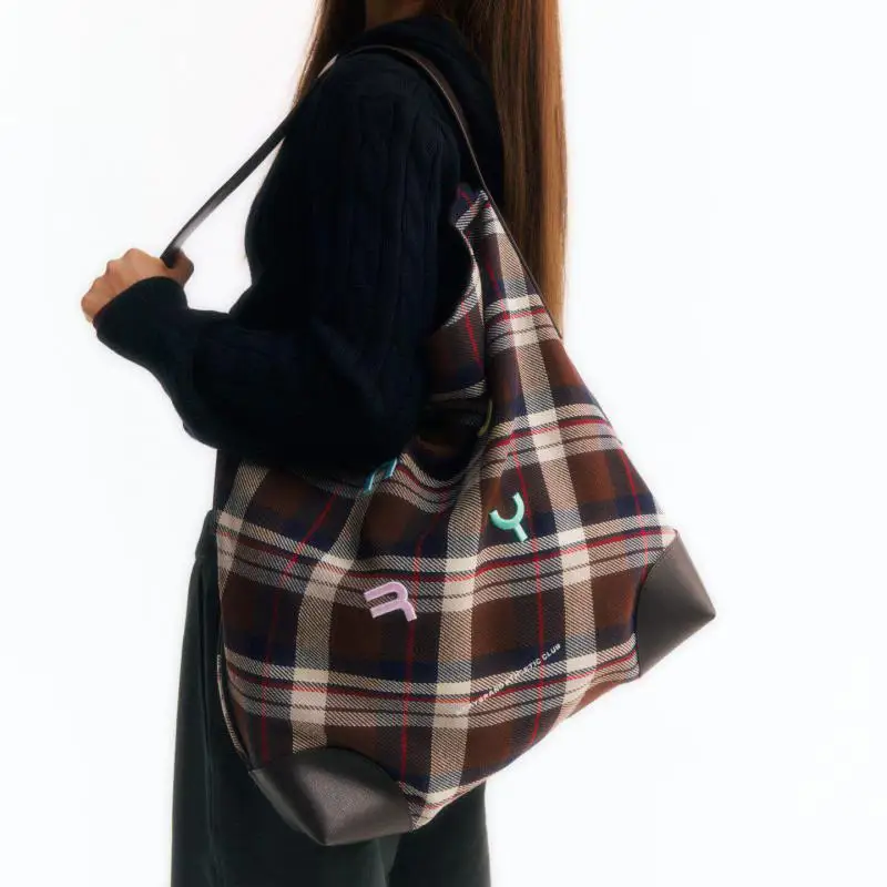 Fashionable Retro Plaid Colorful Letter Three-dimensional Embroidery Large Capacity Bucket Shaped Single Shoulder Crossbody Bags