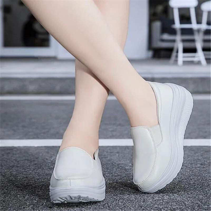 Women's Shoes Spring Genuine Leather Soft Outsole Work Shoes Female Black Swing Shoes Woman Plus Size Wedges Single Shoes2023