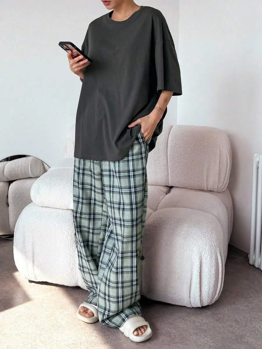 

Casual Loose Top And Plaid Pants Pajama Set Home Wear Outfit