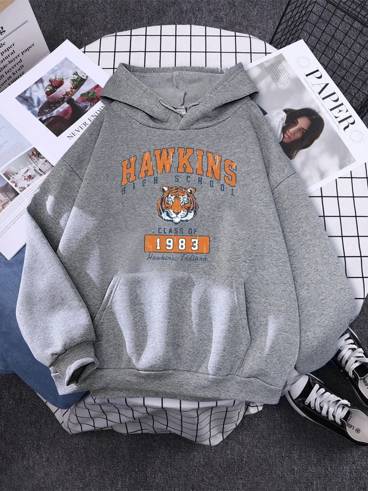 

Harajuku Oversize Outerwear Sports Hooded Pullovers Trend Hat Rope Sweatwear Hawkins High School Class Of 1983 Print Women Hoody