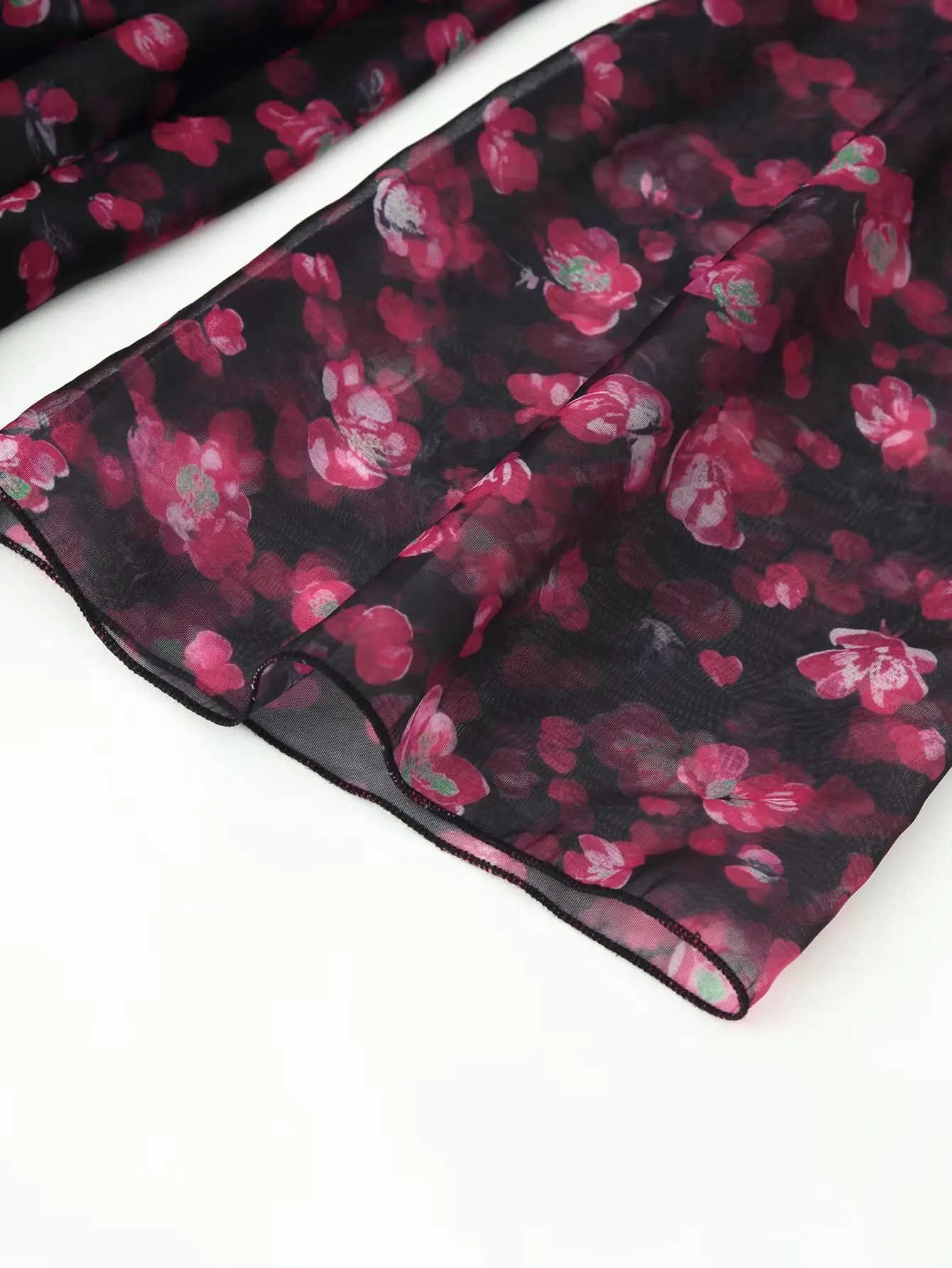 TFMLN Elegantes Damenkleid mit Blumenmuster und Rüschensaum, sexy tiefem V-Ausschnitt, ausgestellten Ärmeln, figurbetontes Minikleid, Sommer 2026 Neuheiten für Damen – Detail 8